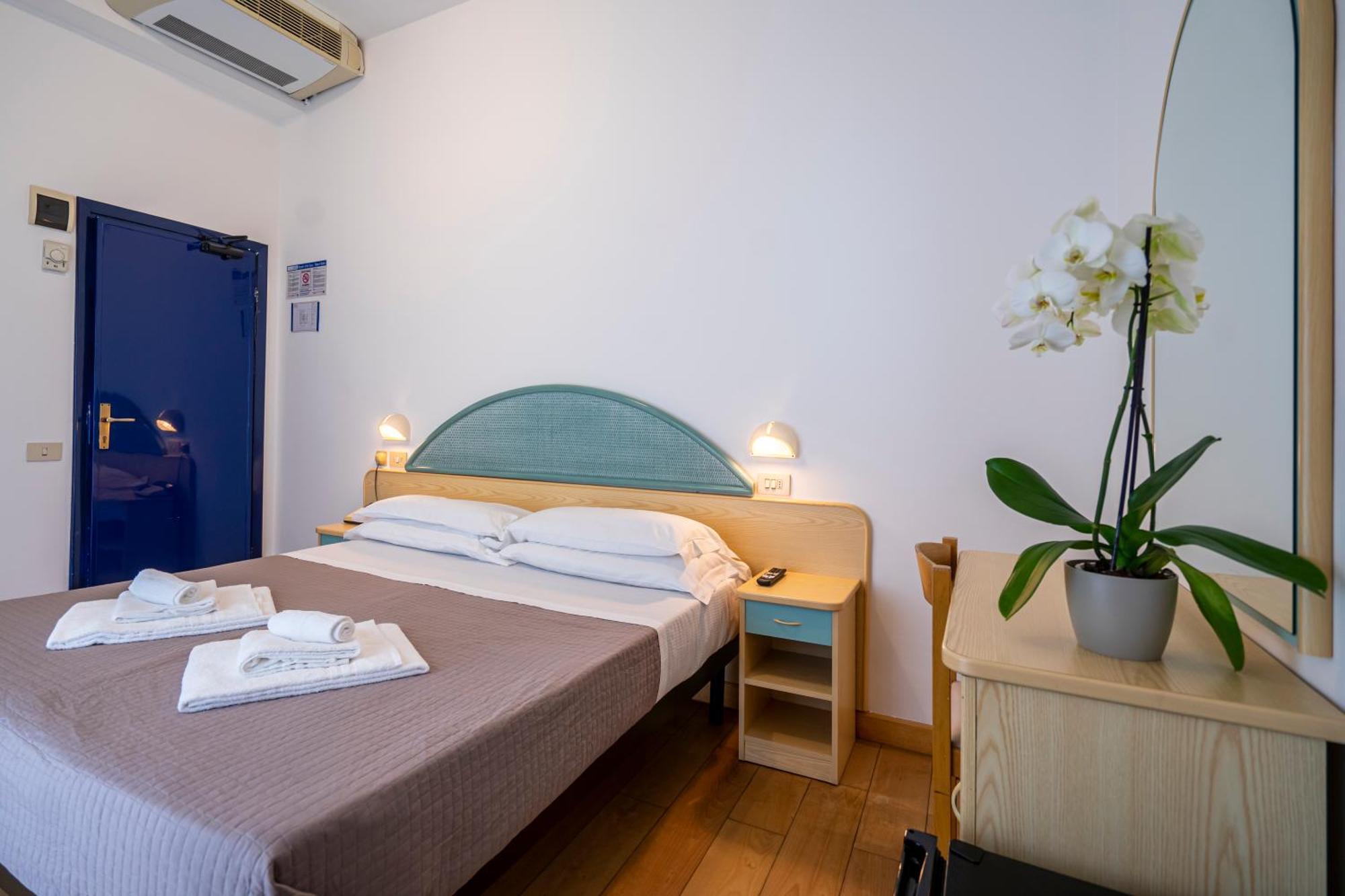 Hotel Bianca Vela Rimini Ruang foto